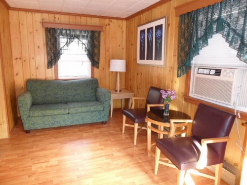 Seven Dwarfs Cabins - Brown Cabins - image 38