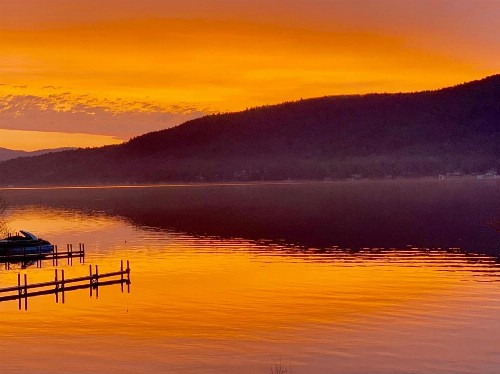 The Sundowner on Lake George - image 27