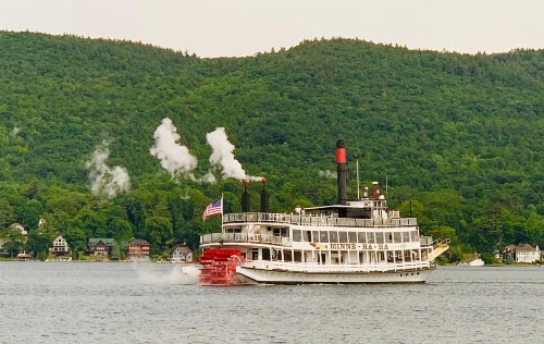 The Sundowner on Lake George - image 31