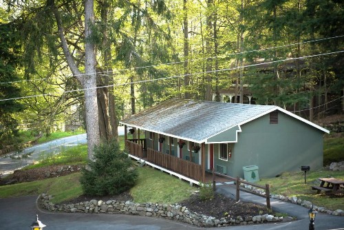 Forest Hill Lodging - image 49