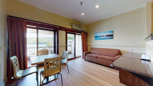 Surfside On The Lake - image 16