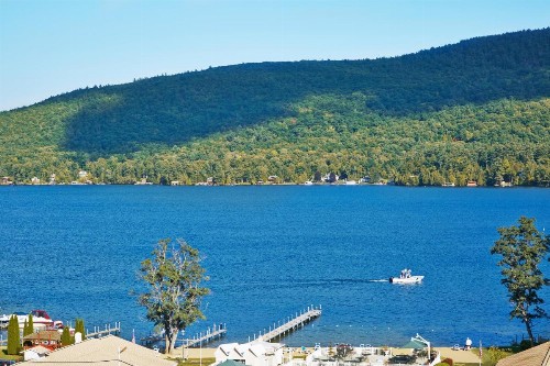 Courtyard by Marriott Lake George - image 5