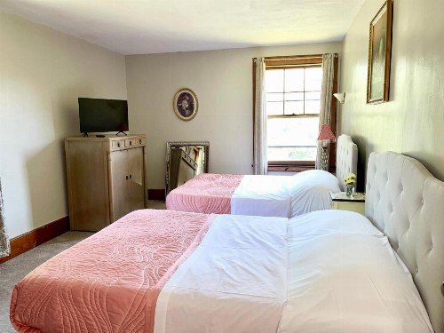 Rock Castle Resort - image 18
