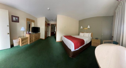 Mohican Resort Motel Conveniently located to all Adirondack attractions - image 21