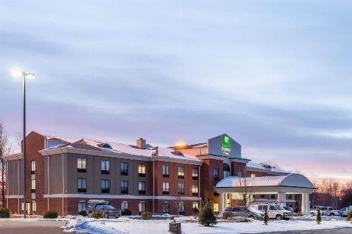 Holiday Inn Express & Suites White Haven - Poconos an IHG hotel - image 26