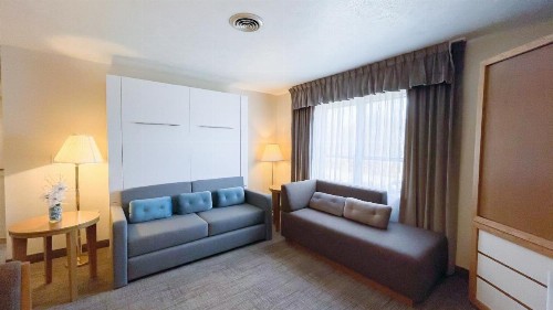 Split Rock Resort - image 38