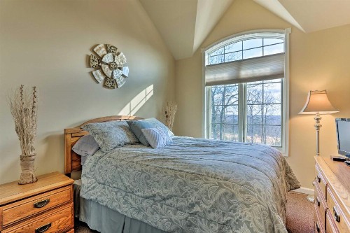 Family Townhome Less Than 1Mi to Big Boulder Lake and Mountain - image 11