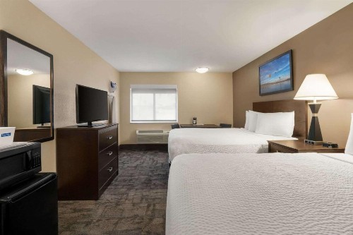 Travelodge by Wyndham Lake Havasu - image 18