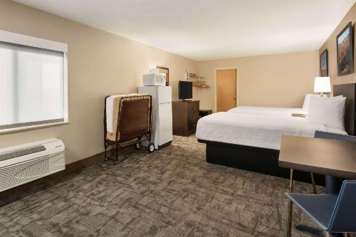 Travelodge by Wyndham Lake Havasu - image 23