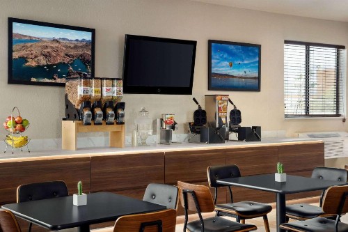 Travelodge by Wyndham Lake Havasu - image 29