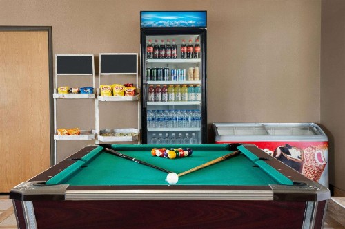Travelodge by Wyndham Lake Havasu - image 7