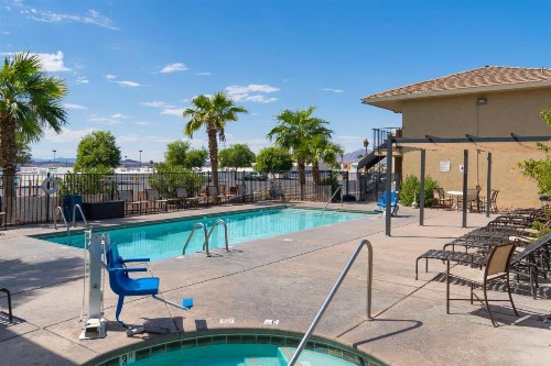 Days Inn by Wyndham Lake Havasu - image 19