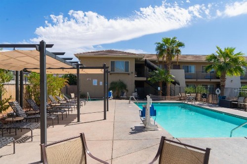 Days Inn by Wyndham Lake Havasu - image 20