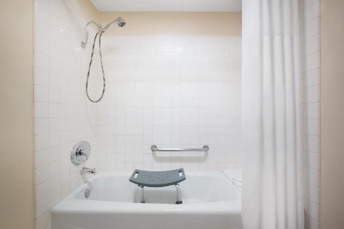 Days Inn by Wyndham Lake Havasu - image 27