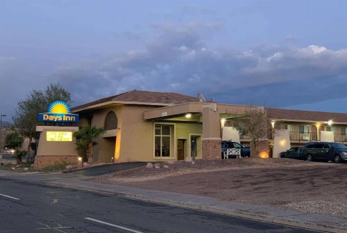 Days Inn by Wyndham Lake Havasu - image 33