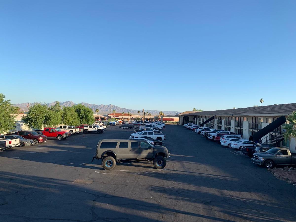 Days Inn by Wyndham Lake Havasu - image 4