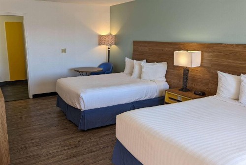 Days Inn by Wyndham Lake Havasu - image 44