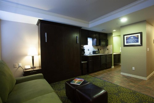London Bridge Resort - image 10