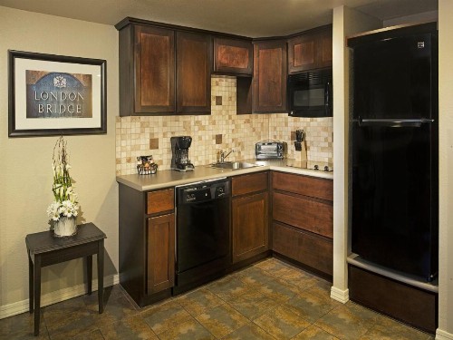 London Bridge Resort - image 12