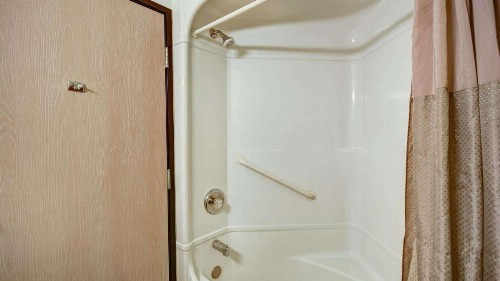 Motel 6-Lake Havasu AZ - Lakeside - image 17