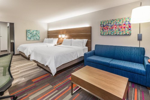 Holiday Inn Express & Suites Lake Havasu - London Bridge an IHG Hotel - image 45