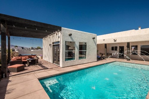 Pet Friendly - Sleeps 23 - Two Casitas - Amazing Yard - Heated Pool & Spa - Shoshone - image 24