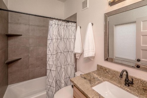 Pet Friendly - Sleeps 23 - Two Casitas - Amazing Yard - Heated Pool & Spa - Shoshone - image 44