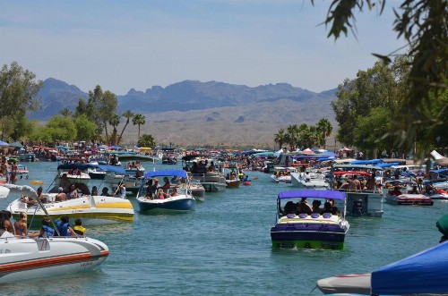 Pet Friendly - Sleeps 23 - Two Casitas - Amazing Yard - Heated Pool & Spa - Shoshone - image 50