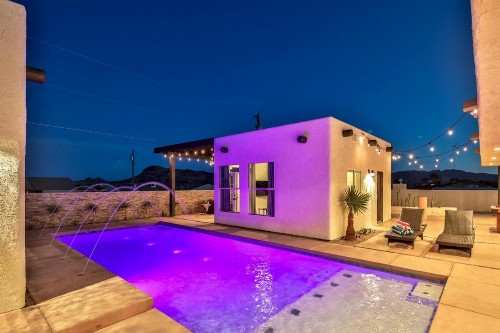 Pet Friendly - Sleeps 23 - Two Casitas - Amazing Yard - Heated Pool & Spa - Shoshone - image 9