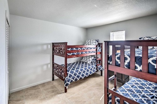Pet-Friendly Lake Havasu Home with Pool and Backyard - image 11