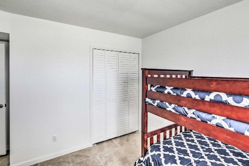 Pet-Friendly Lake Havasu Home with Pool and Backyard - image 5