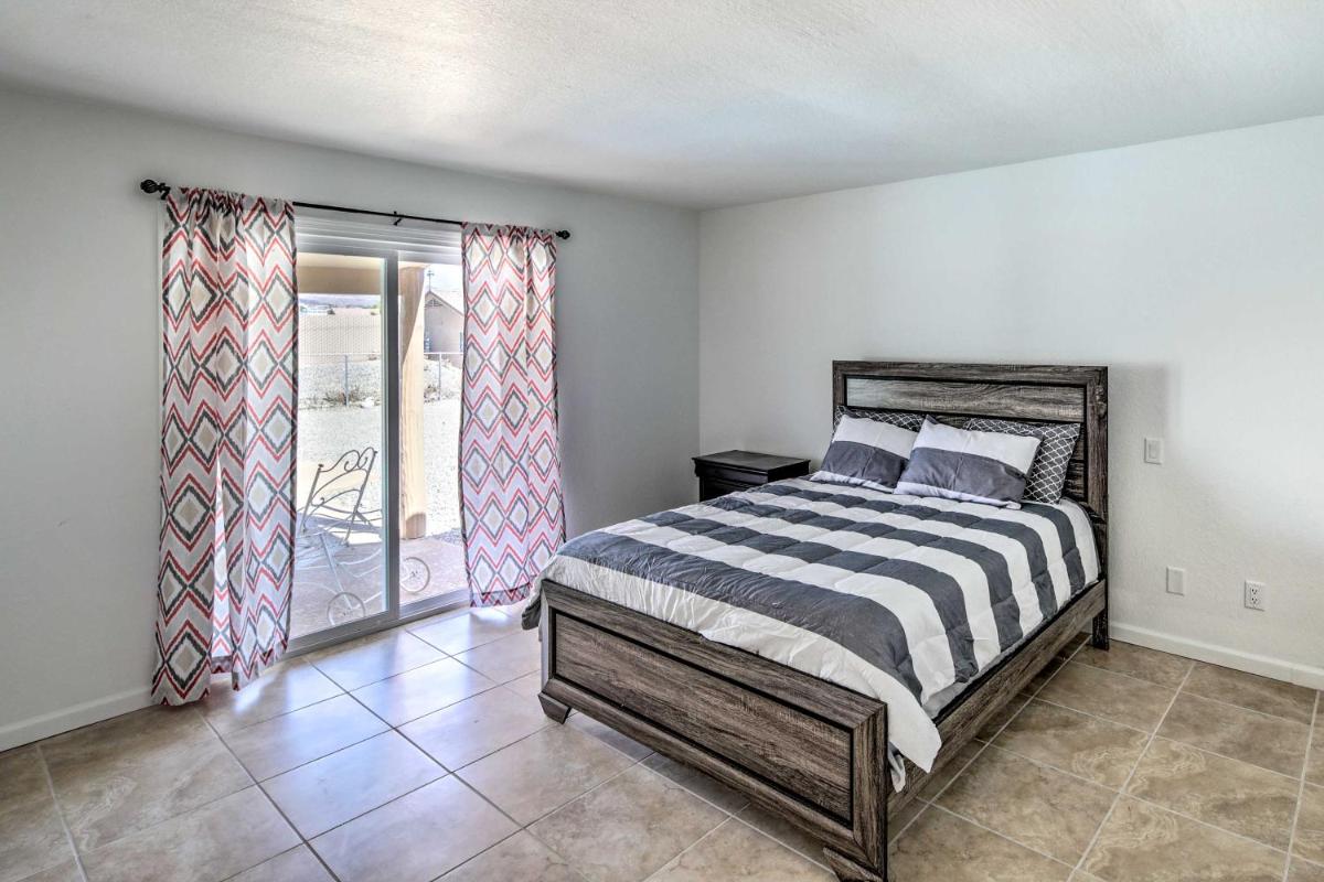 Pet-Friendly Lake Havasu Home with Pool and Backyard - image 6