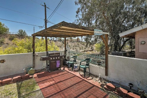 'Havasu Down Under' Family Condo with Pool and Hot Tub - image 6