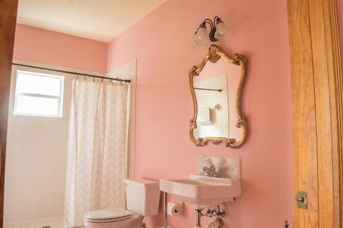 The Ann Stevens House - image 20