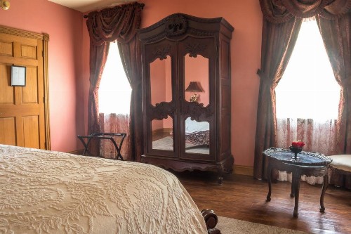 The Ann Stevens House - image 21
