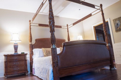 The Ann Stevens House - image 31