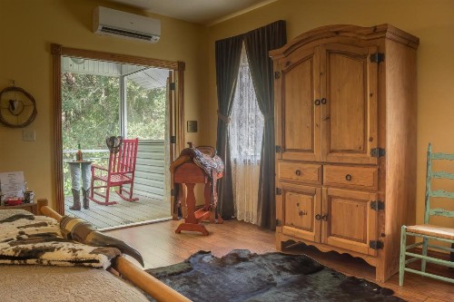 The Ann Stevens House - image 37