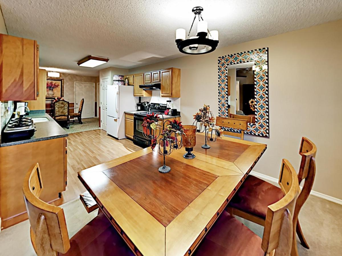 Dogwood House Home - image 6