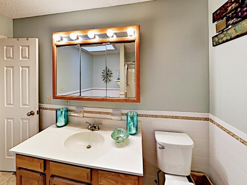 Dogwood House Home - image 7