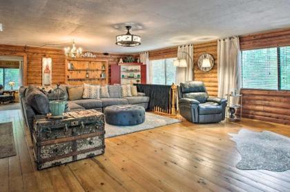 Cabin in Lake Lure Near Chimney Rock and Asheville! - image 6
