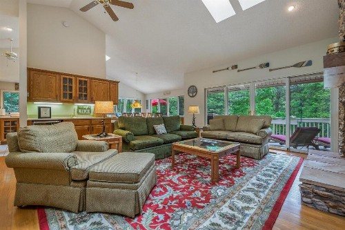 Woodland Retreat - image 4