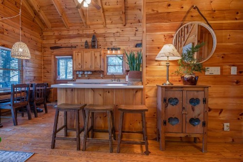 Broad River Roost - image 1