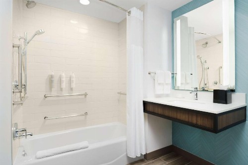 Hilton Garden Inn Lake Mary - image 18