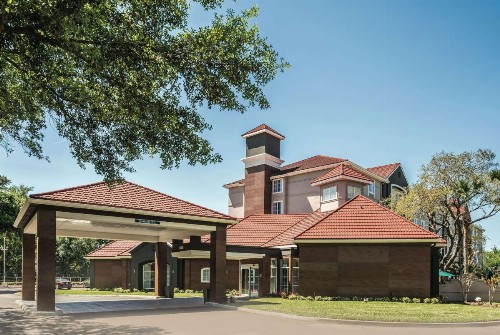 La Quinta by Wyndham Orlando Lake Mary - image 10
