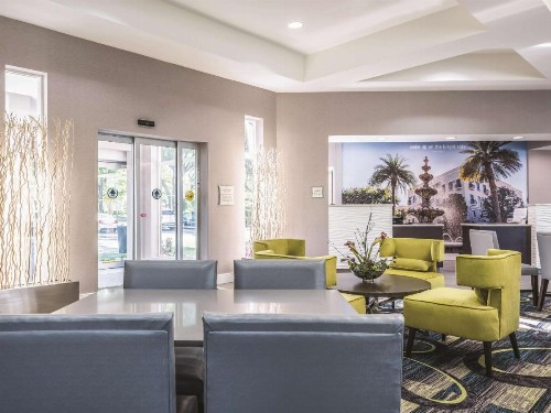 La Quinta by Wyndham Orlando Lake Mary - image 39