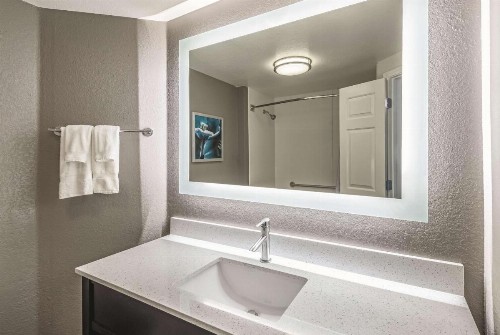La Quinta by Wyndham Orlando Lake Mary - image 4