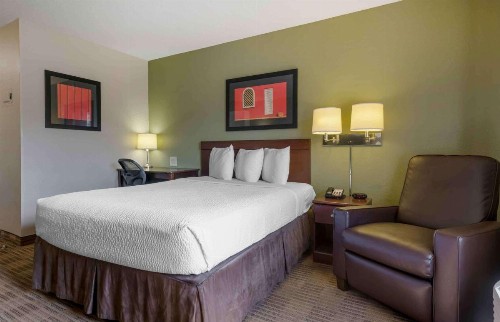 Extended Stay America Suites - Orlando - Lake Mary - 1036 Greenwood Blvd - image 10