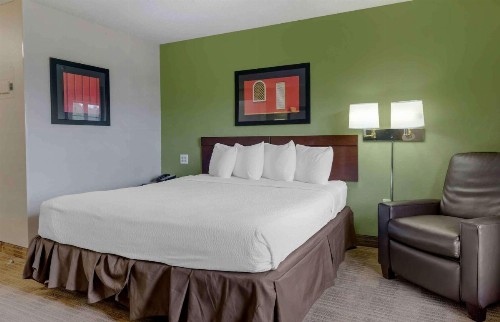 Extended Stay America Suites - Orlando - Lake Mary - 1036 Greenwood Blvd - image 16