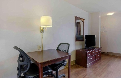 Extended Stay America Suites - Orlando - Lake Mary - 1036 Greenwood Blvd - image 23