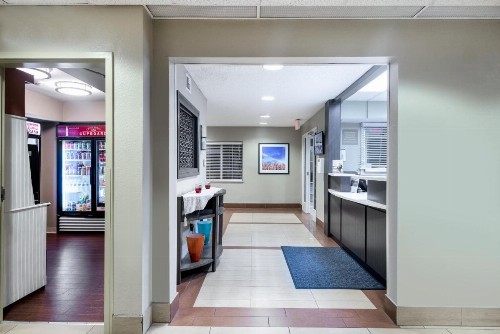 Candlewood Suites Lake Mary an IHG Hotel - image 13